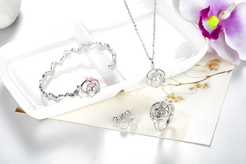 巧思妙手，定格璀璨與堅(jiān)韌 珠寶首飾與橡膠制品的專(zhuān)業(yè)攝影之道